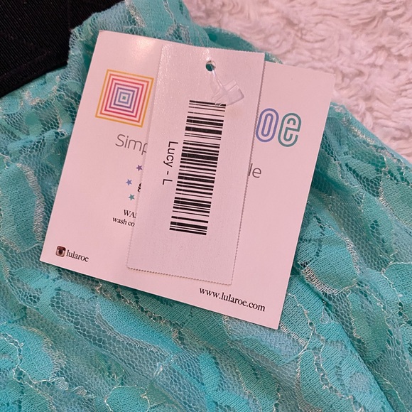 LuLaRoe Lucy lace skirt - Picture 4 of 5